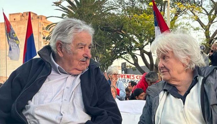 Mujica